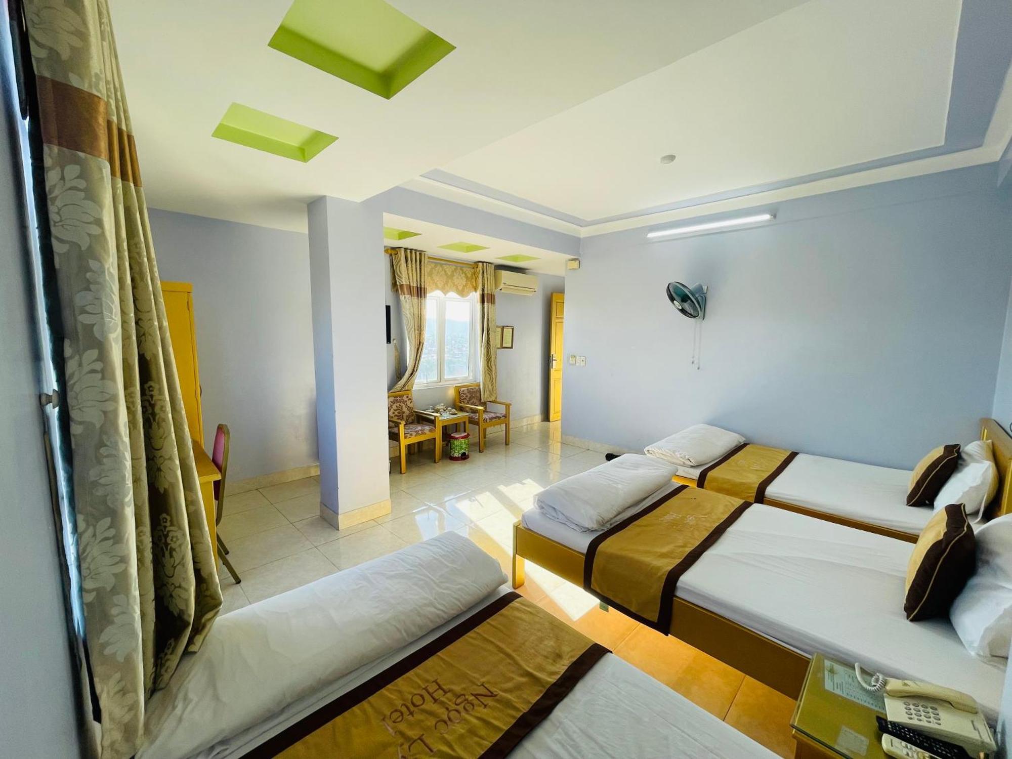 Khach San Ngoc Ly 8 Hotel Thanh Hoa Exterior photo